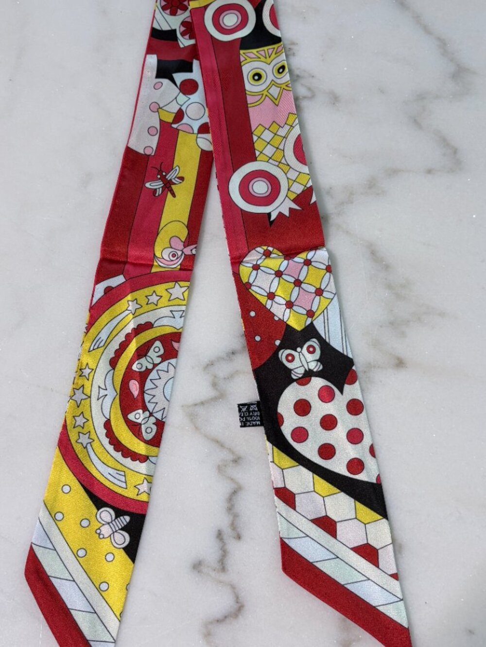 Elegant Luxury Styling Purse wraps in Red and Yellow - Picture 4 of 5